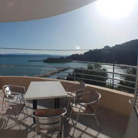 Harbour View - Oceanis Апартаменты Порос