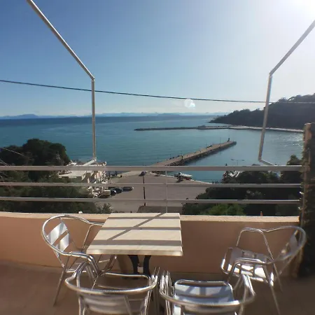 Harbour View - Oceanis Апартаменты Порос