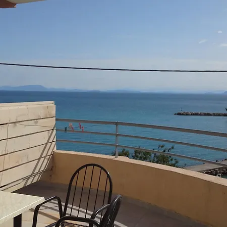 Harbour View - Oceanis 포로스