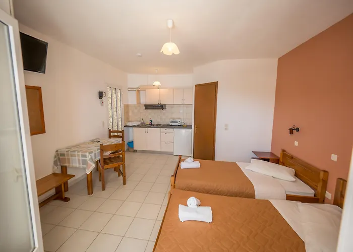 Harbour View - Oceanis Pórosz