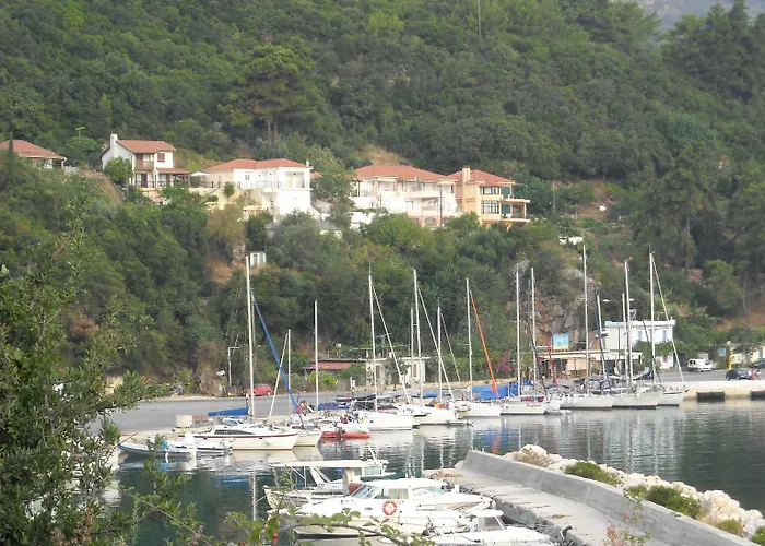 Harbour View - Oceanis Pórosz